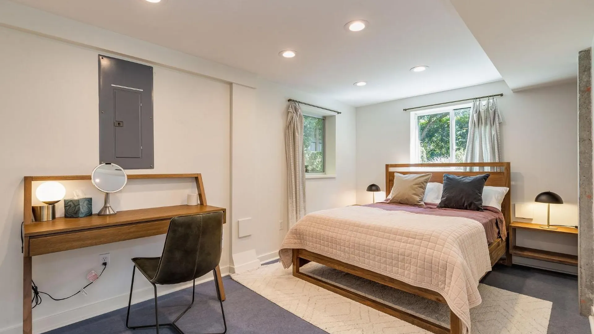 4Br 4Ba The Gardens At Queen Anne Seattle