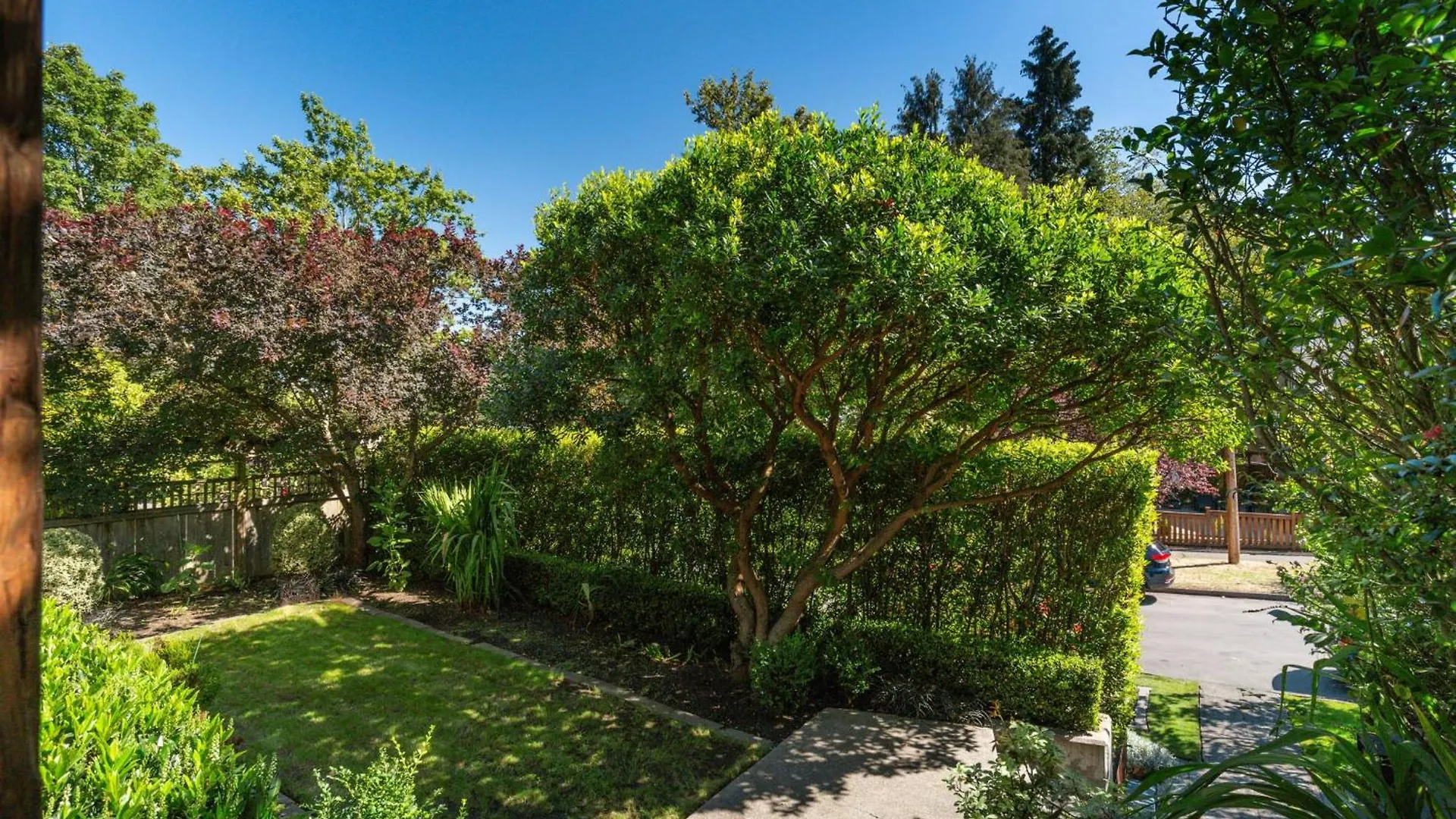 4Br 4Ba The Gardens At Queen Anne Seattle 0*,